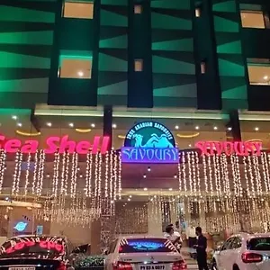  Hotel Seashell Savoury Restaurant & Residency